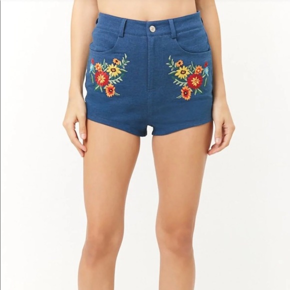 embroidered high waisted shorts